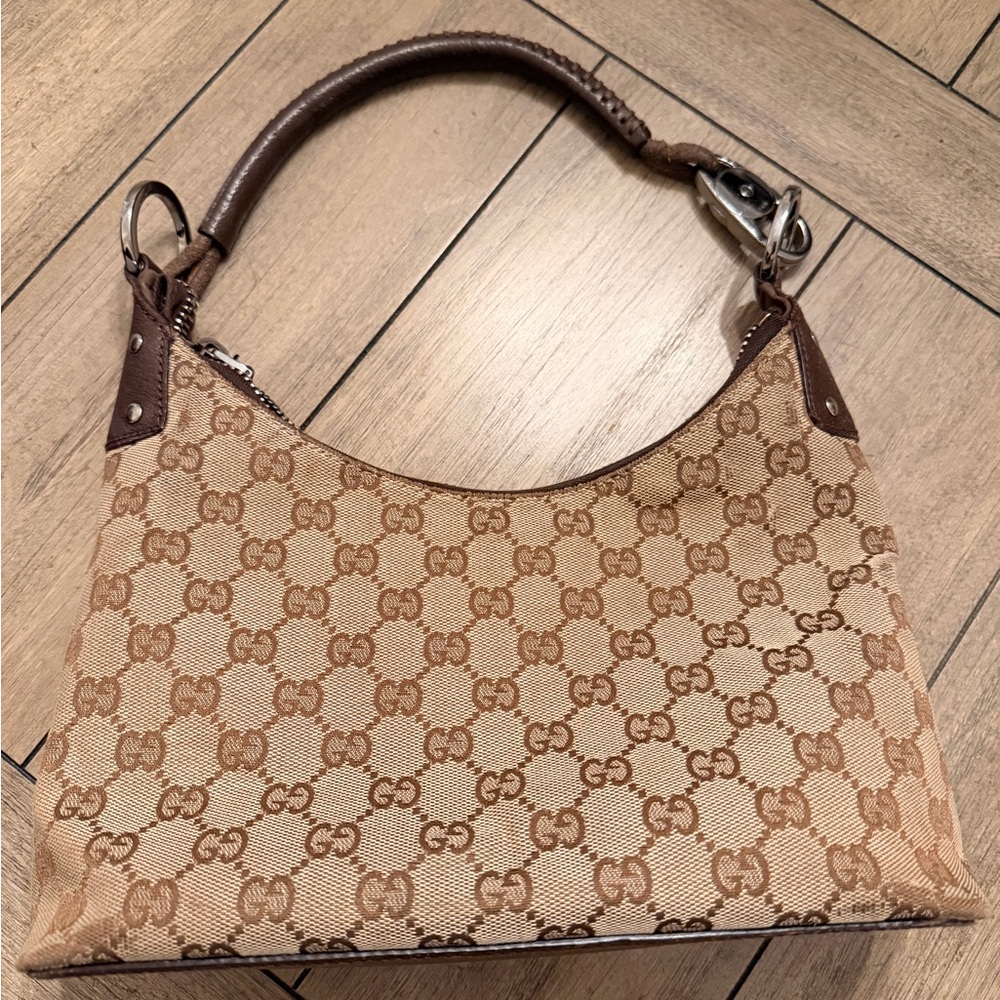 Vintage Gucci shoulder bag
